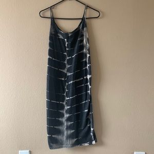 Raquel Allegra Tie-Dye Print comfy midi dress